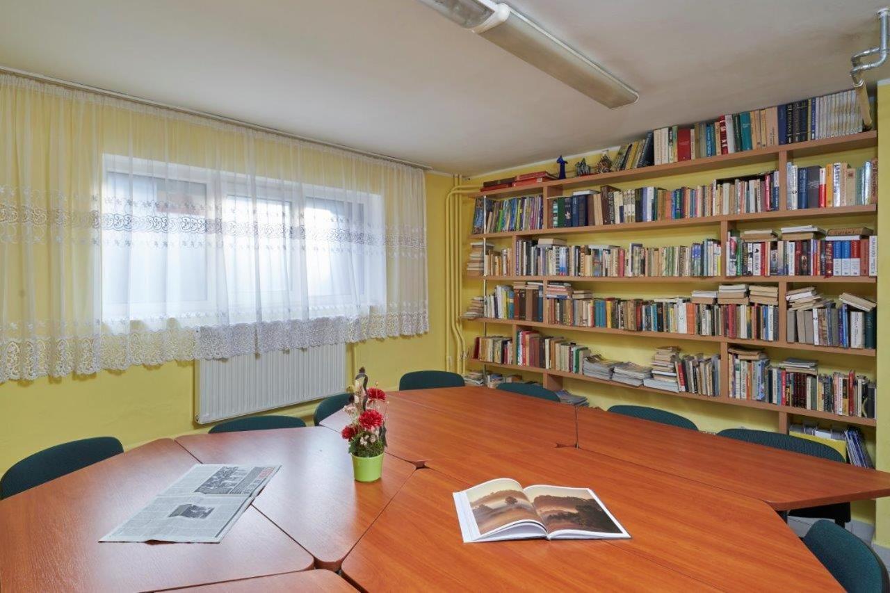 Szkolne Schronisko Mlodziezowe W Olsztynie Hostel Olsztyn  Ngoại thất bức ảnh